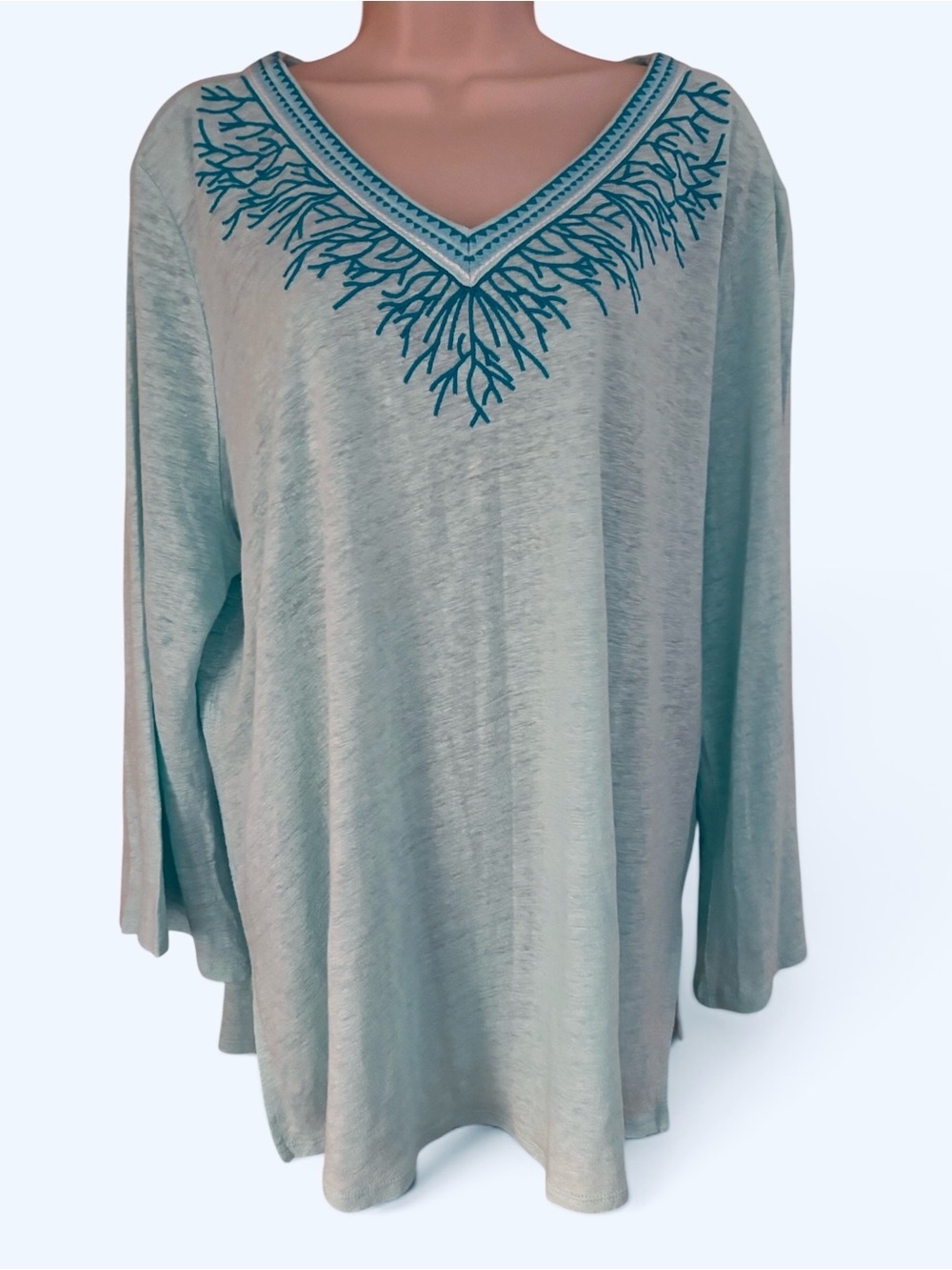 Chicos Linen Embroidered V-Neck 3/4 Sleeves Coastal Ocean Blue Tunic Top Size XL - Picture 4 of 8